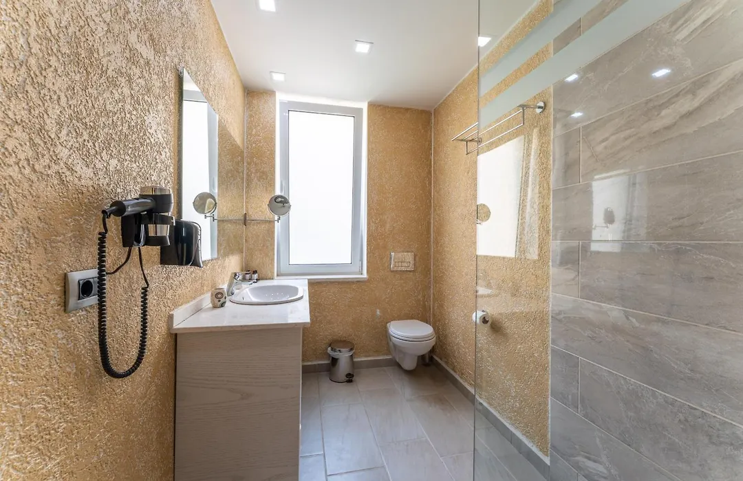3B Suites Boutique Hotel-1